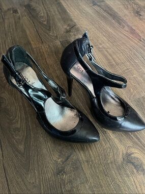 Bakers Black Patent T-Strap Pointed Toe Heels